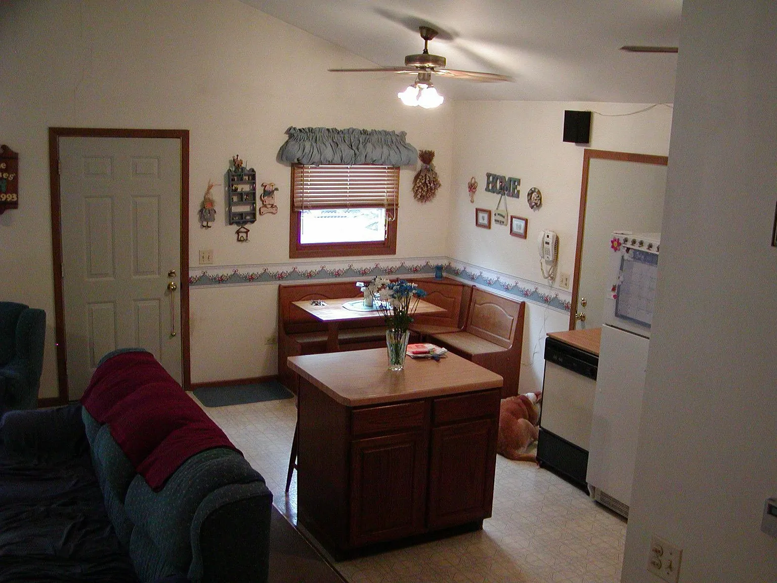 1706 Hebron Ave photo 1
