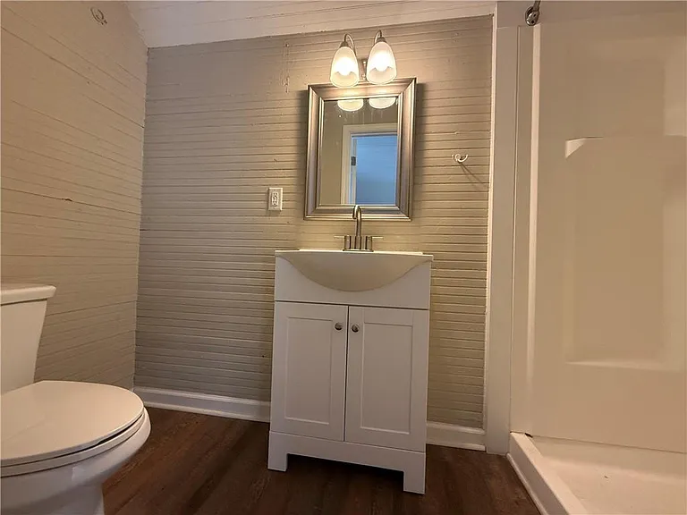 28 Quarry St — Photo 5