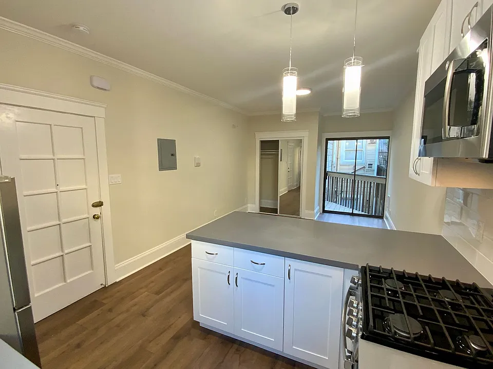 1460 Sutter St #15