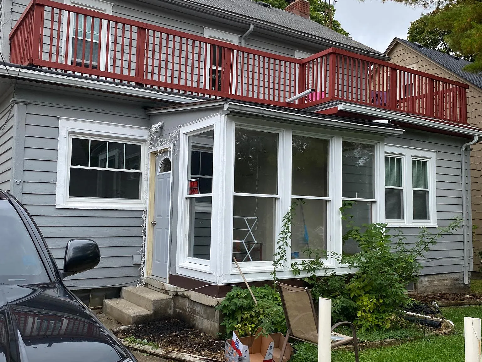 829 W Grand River Ave — Photo 3