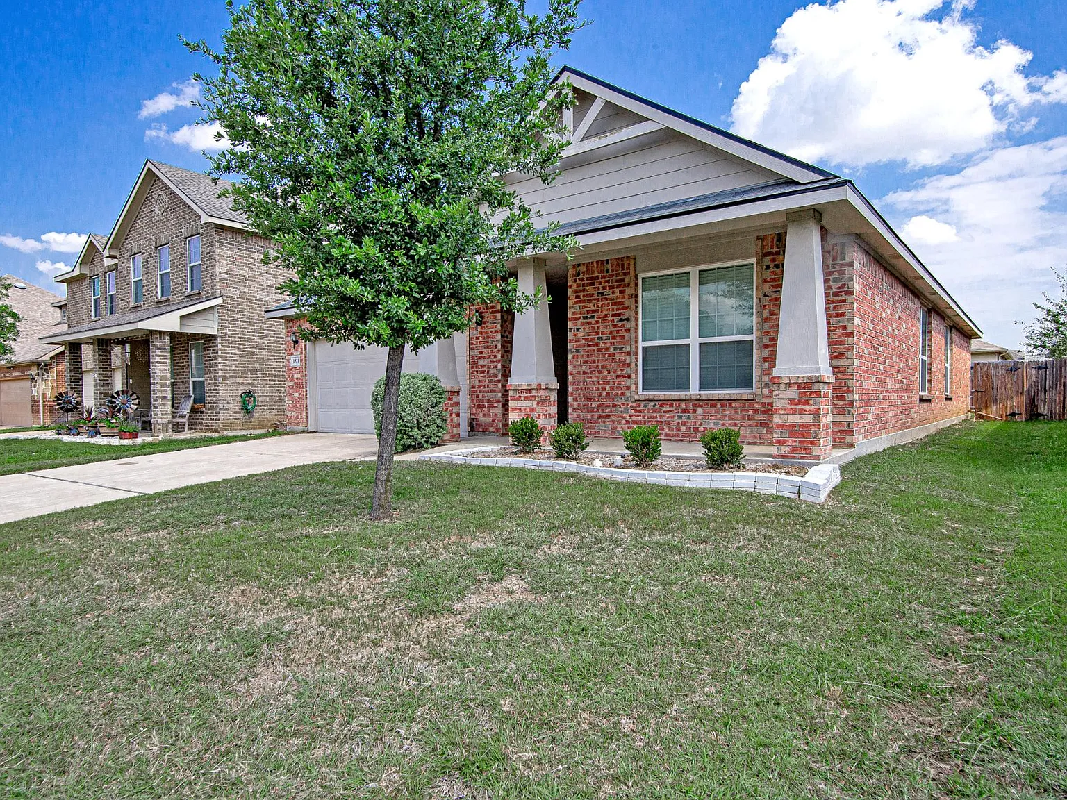 3 bed, 1865 sqft, $2,450 — Photo 3