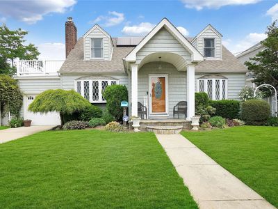 1327 Coolidge Street, North Bellmore, NY, 11710