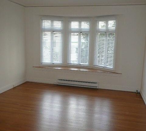 4th image of 1555 Greenwich St #A122