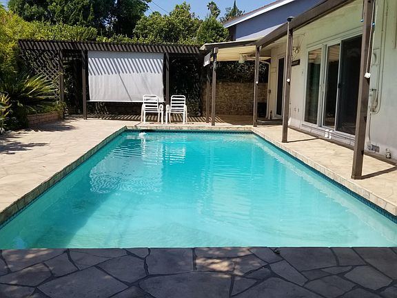 2nd image of 1001 Adelante Ave