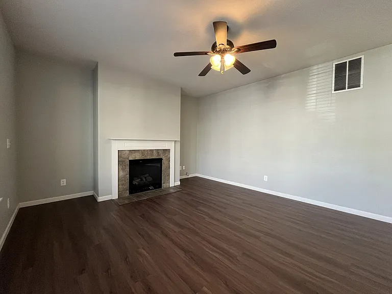 6262 NE Chestnut St — Photo 18