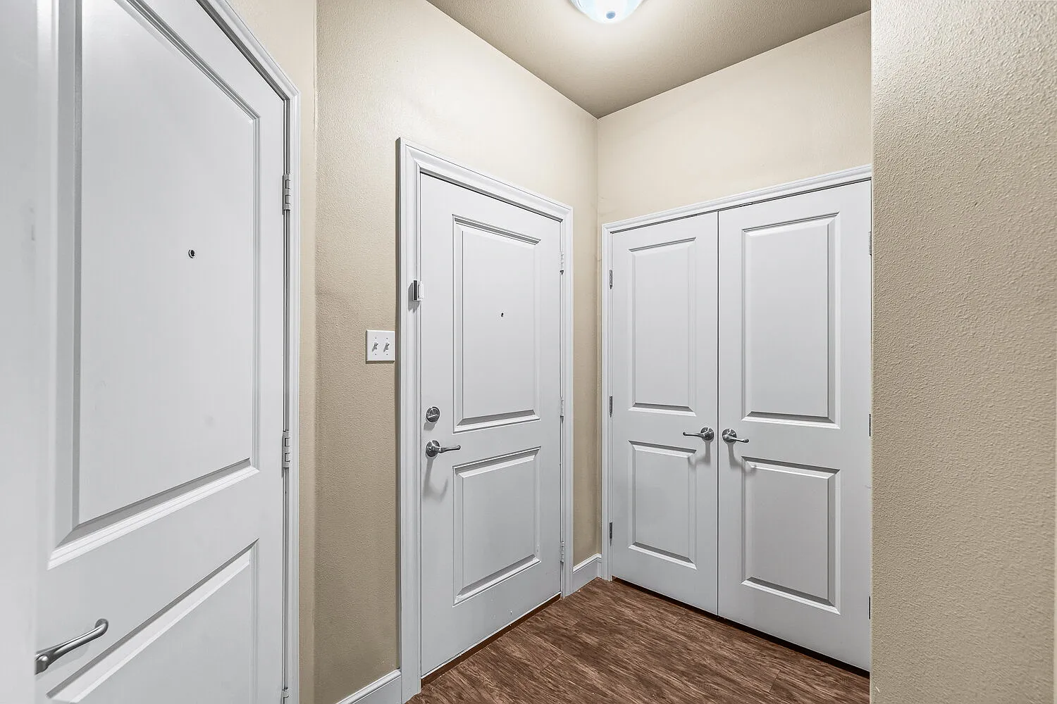 3 bed, 2.0 bath, 1479 sqft, $1,595 — Photo 4