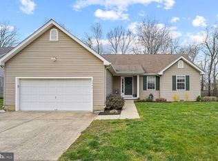 1105 Station Dr, La Plata, MD 20646