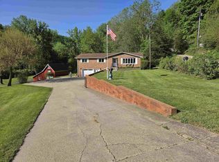 32387 Highway 52, Guttenberg, IA 52052