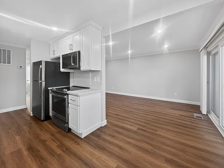1566 Sunnyvale Ave #9 — Photo 11
