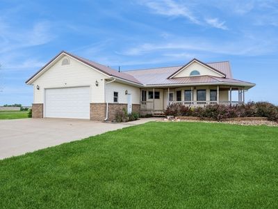 7477 28th Ave, Watkins, IA, 52354