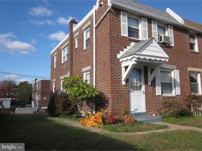 574 Fairway Ter, Philadelphia, PA, 19128