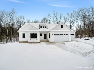 4094 Ronalds Rd, Dorr, MI 49323
