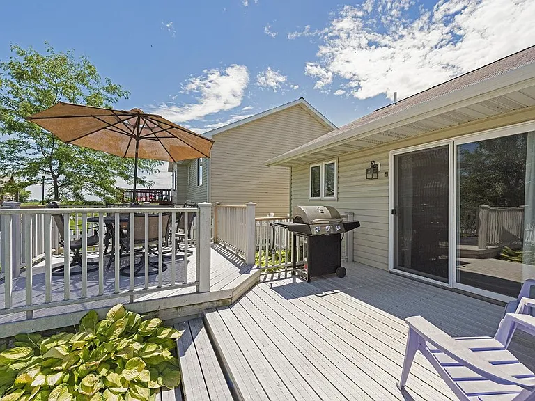 1187 Blackhawk Dr SW — Photo 48