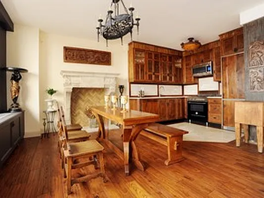 Rented by Corcoran | media 15