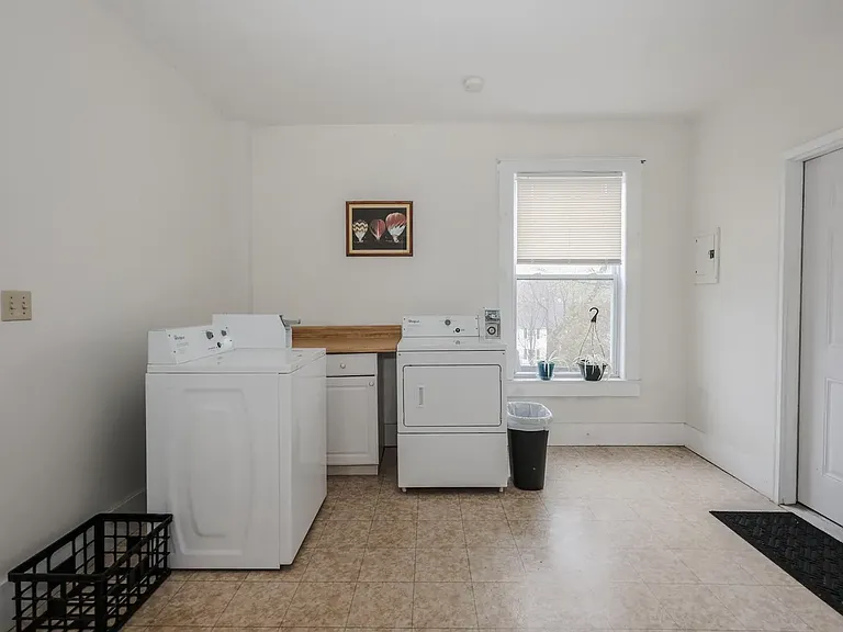 14 Chestnut St #2 — Photo 21