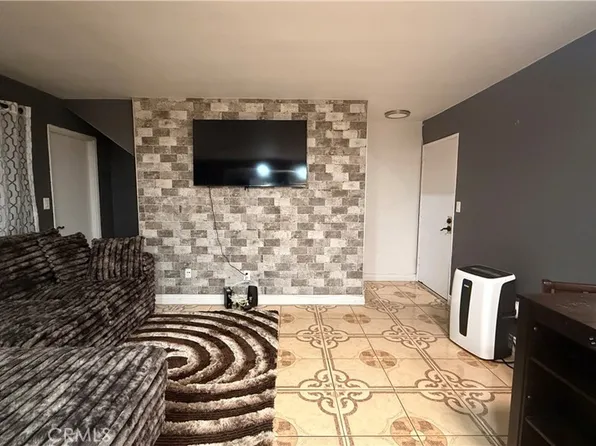 7904 Laurel Canyon Blvd Unit 12, North Hollywood, CA 91605