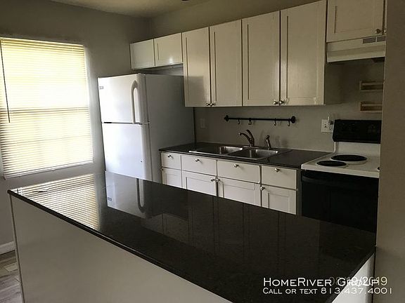 3rd image of 11600 Mendel Dr APT 5