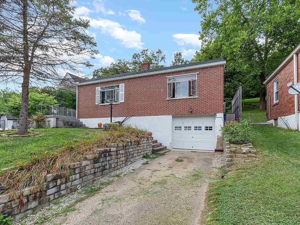 1st image of 311 Pleasure Isle Dr