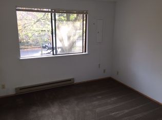 4241 SE Ivon St, Portland, OR 97206