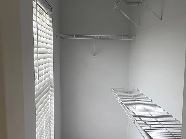 5365 Esther Ln — Photo 12