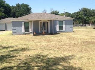 1521 Caddo Peak Rd, Joshua, TX 76058