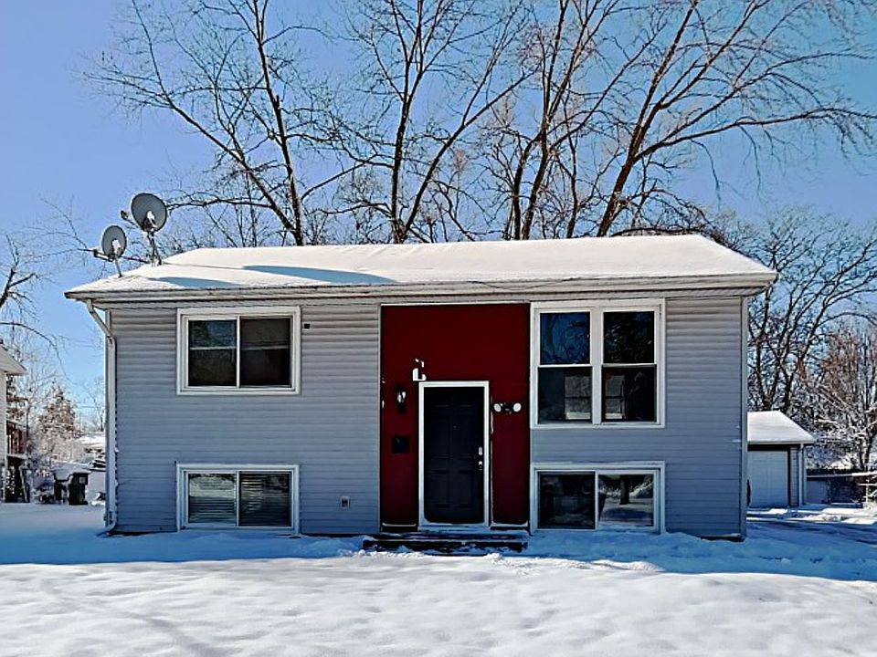1st image of 108 S Spruce Ln