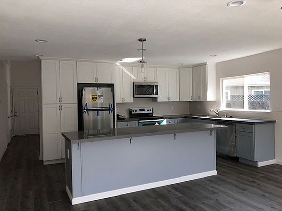 3rd image of 6128 Snowberry Ct