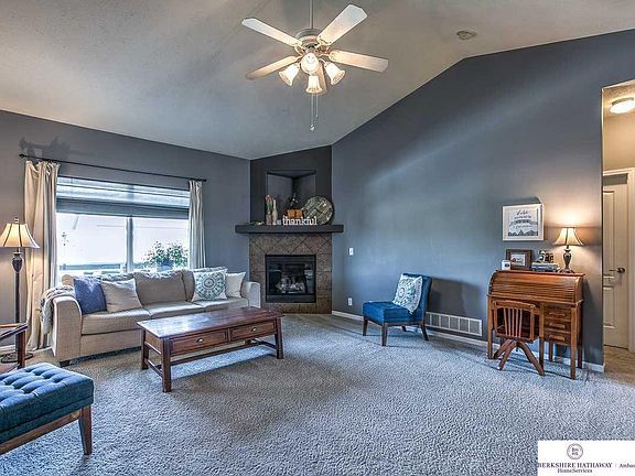 3rd image of 6716 S 188th St