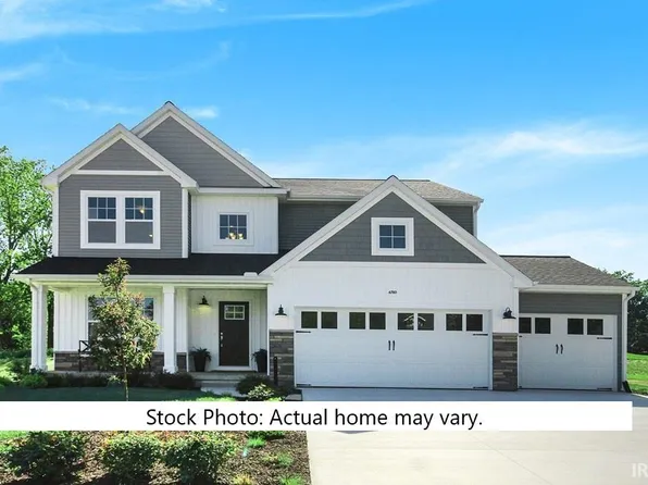 902 Somerfield Dr, Lakeville, IN 46536