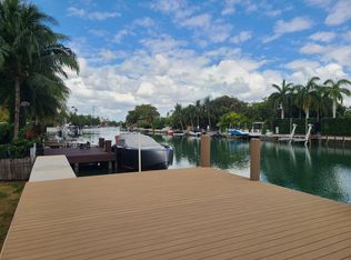 1345 Marseille Dr, Miami Beach, FL 33141