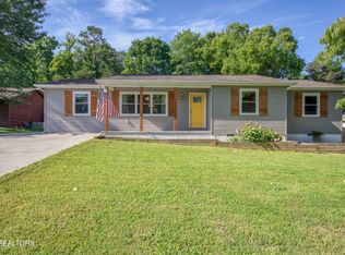 5670 Matlock Dr, Knoxville, TN 37921