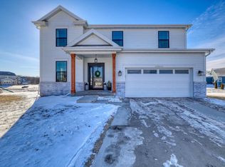 N56W24205 Simona Ct, Sussex, WI 53089