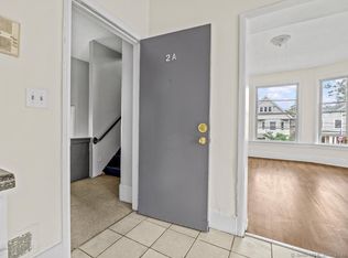 133 Davenport Ave APT 2A, New Haven, CT 06519