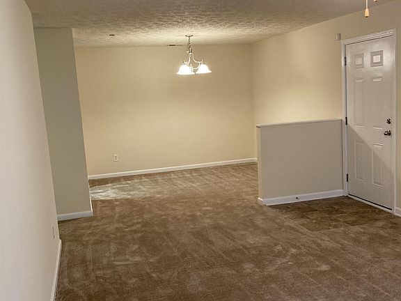 3rd image of 3104 Fairington Club Dr