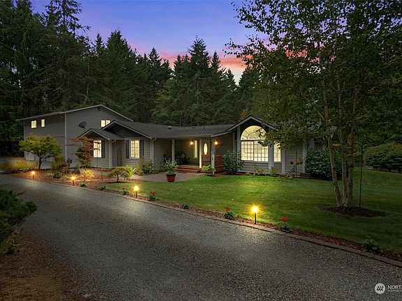2nd image of 3208 SE Badger Lane