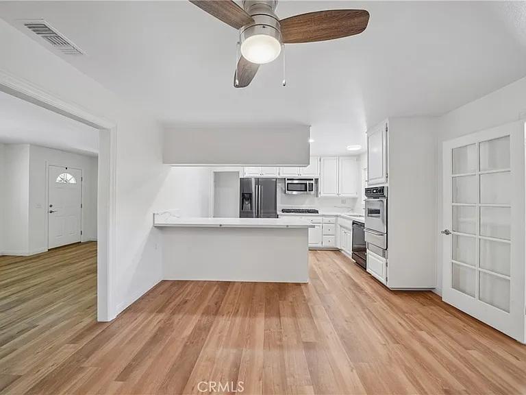 1031 Fletcher Ave — Photo 8
