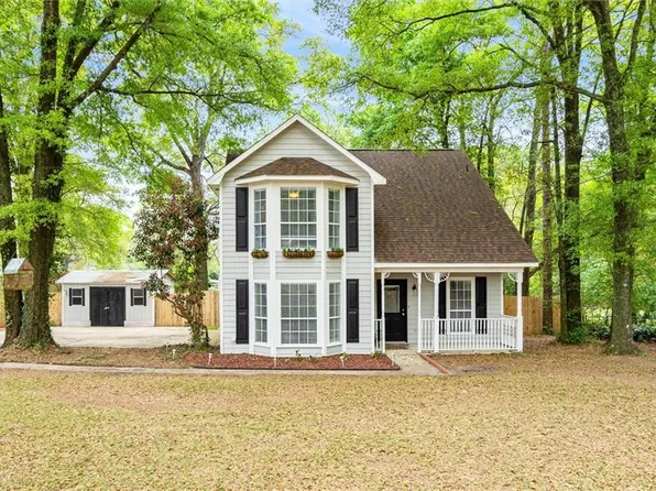 3030 Charmingdale Drive W, Mobile, AL 36618