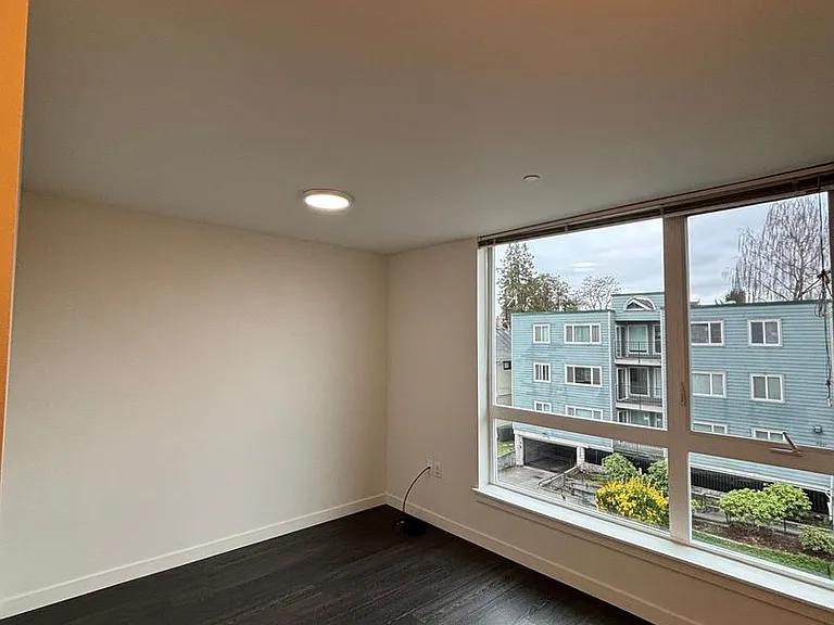 Brooklyn Apartments — Photo 12
