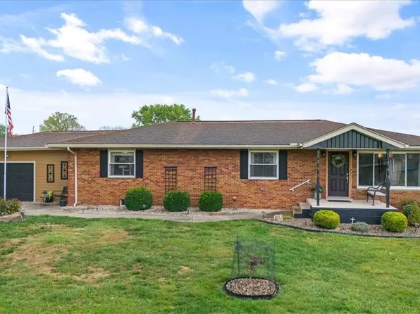 38 S Hazel St, Washington, WV 26181