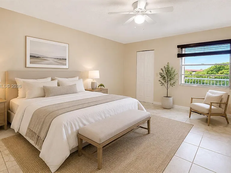 301 SW 135th Ave #317C — Photo 8