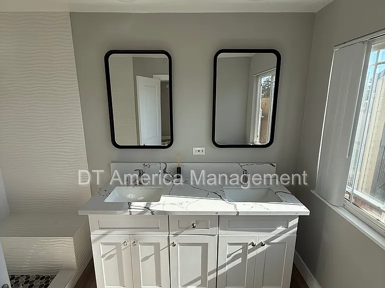 6405 Zena Dr — Photo 24