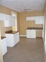 3rd image of 302 N Tubb St