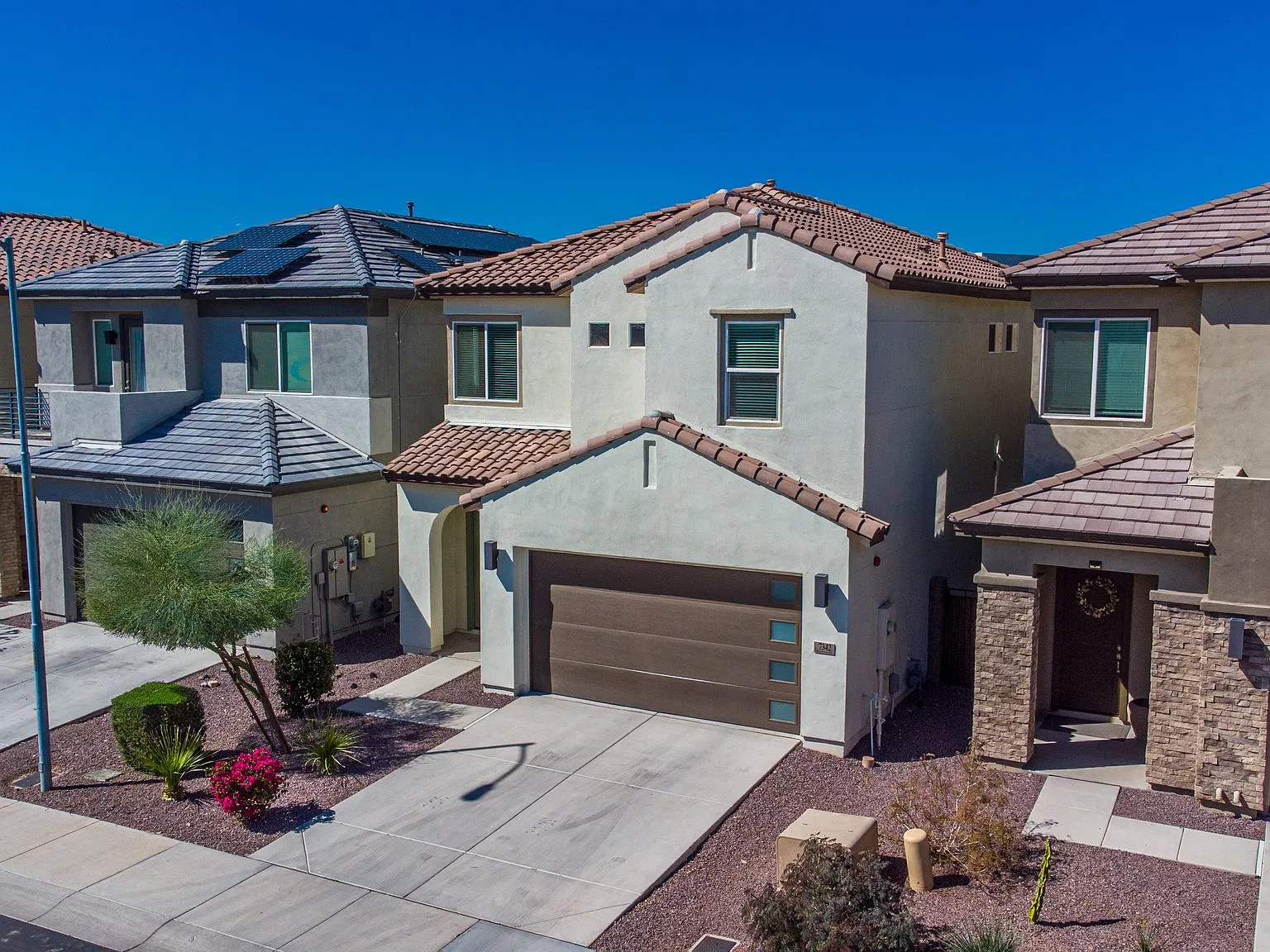 7342 W Phelps Rd — Photo 2
