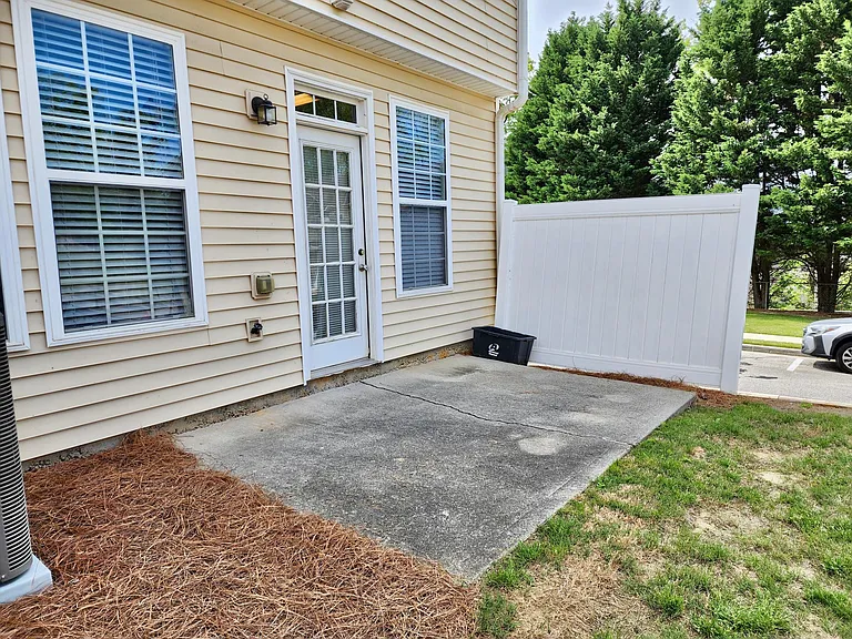 5361 Paramount View Way — Photo 29