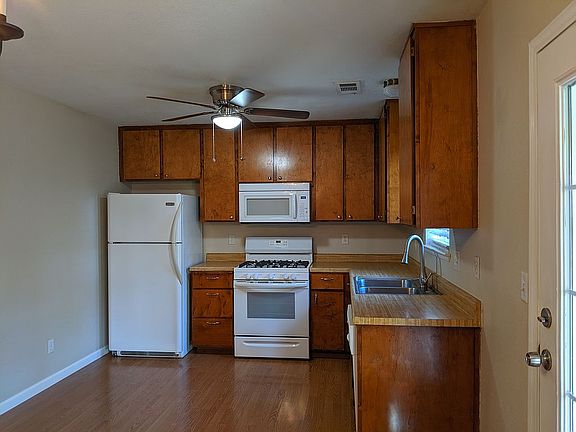 4th image of 3819 Sunwood Dr