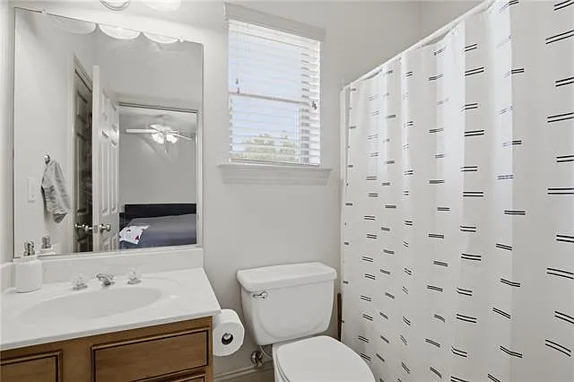 575 Wilkinson St — Photo 15