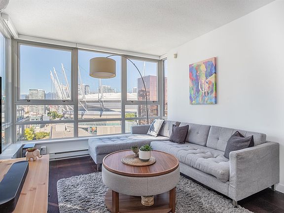 3rd image of 939 Expo Blvd #1808