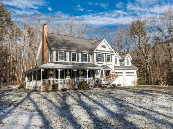 46 McCrillis Road, Nottingham, NH 03290
