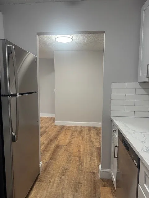 1 bed, 800 sqft, $1,995 — Photo 4