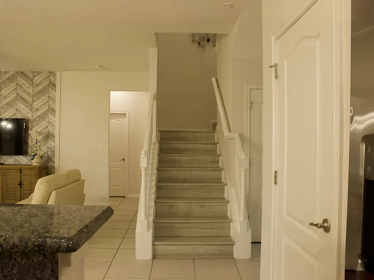 4420 Shiva Loop — Photo 8